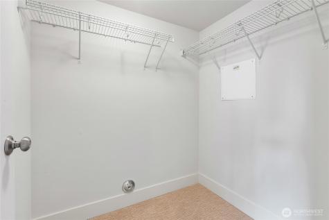 41 W Etruria Street Seattle WA 98119