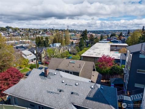 41 W Etruria Street Seattle WA 98119