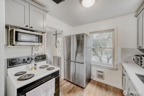 7243 S 125th Street Seattle WA 98178