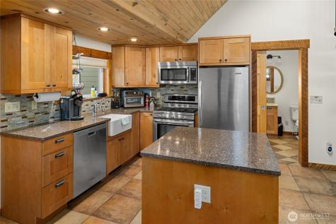 132 4th Street Roslyn WA 98941