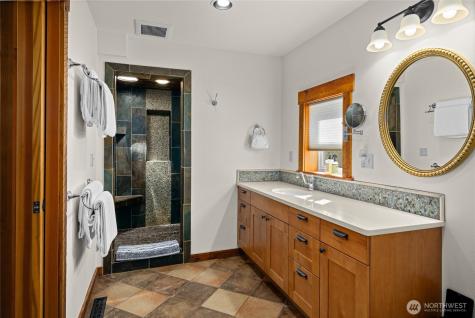132 4th Street Roslyn WA 98941