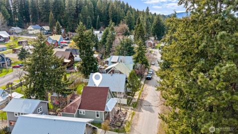 132 4th Street Roslyn WA 98941