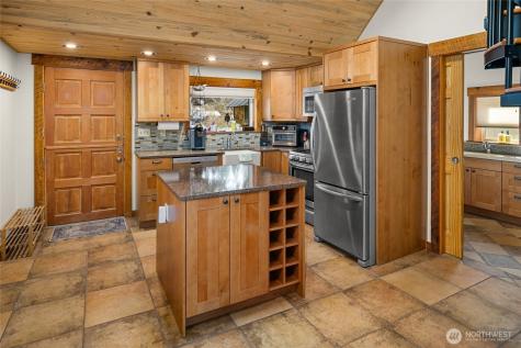 132 4th Street Roslyn WA 98941