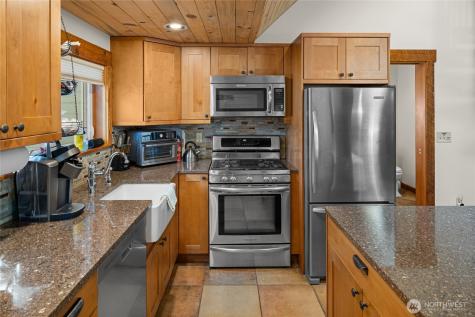 132 4th Street Roslyn WA 98941