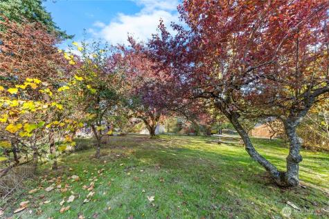 27193 State Route 20 Oak Harbor WA 98277