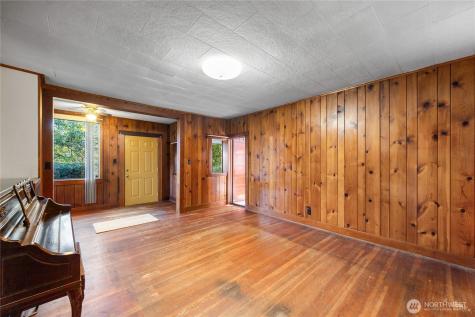 27193 State Route 20 Oak Harbor WA 98277