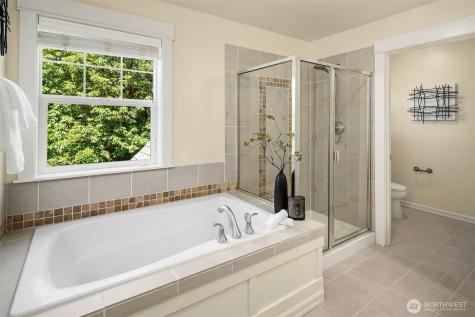 16517 SE 66th Street Bellevue WA 98006