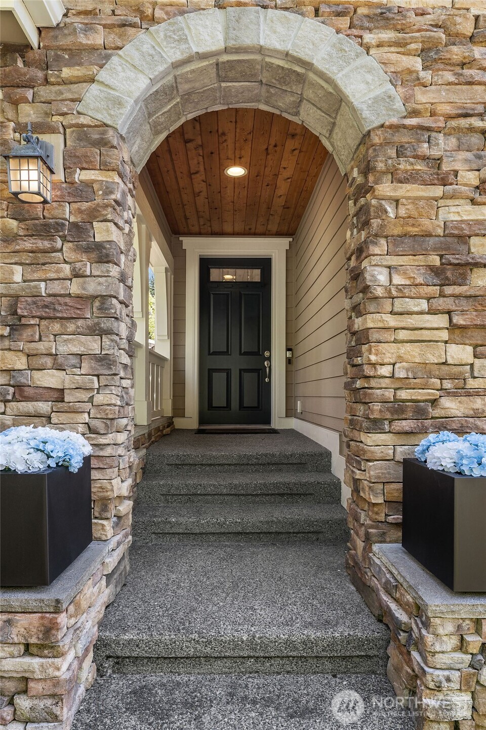 16517 SE 66th Street Bellevue WA 98006