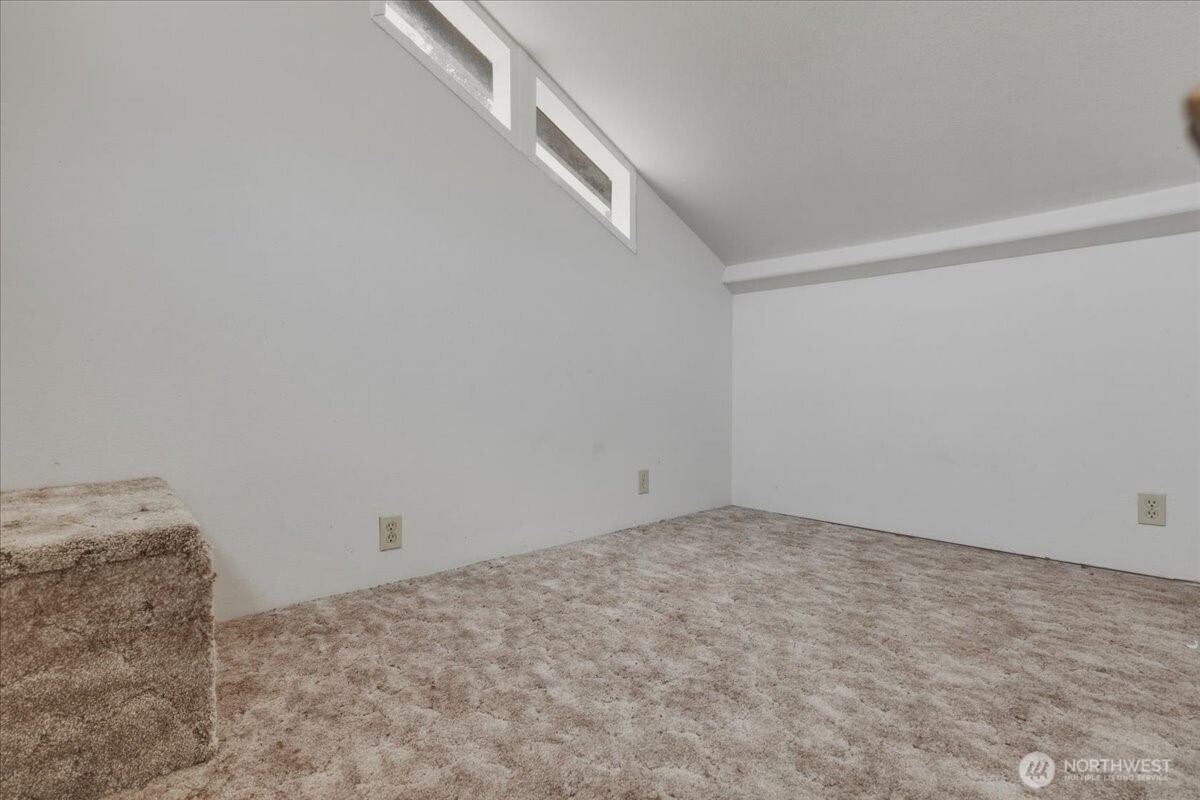 503 Federal Grand Coulee WA 99133