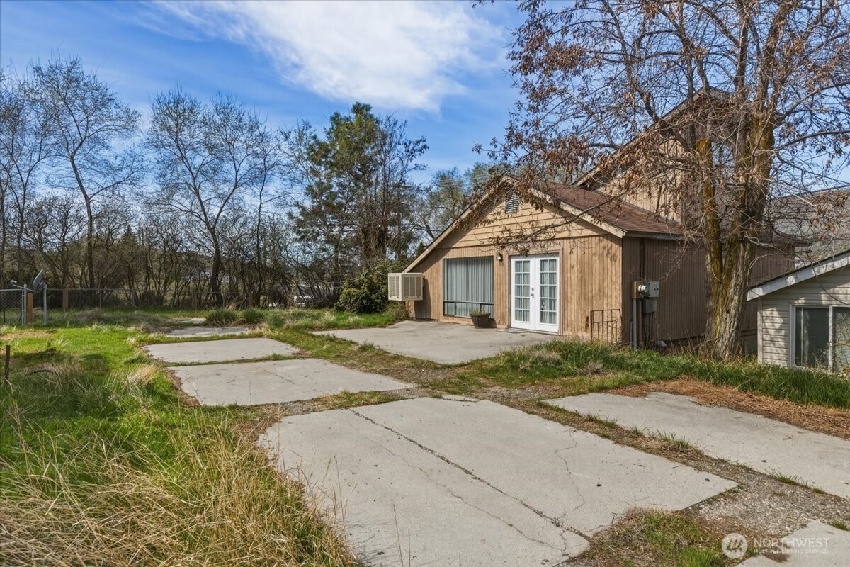 503 Federal Grand Coulee WA 99133