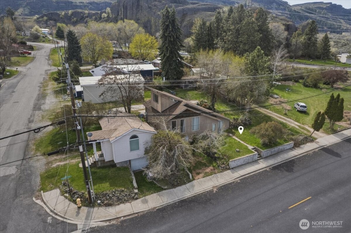 503 Federal Grand Coulee WA 99133