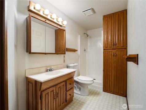 16526 116th Place SE Renton WA 98058