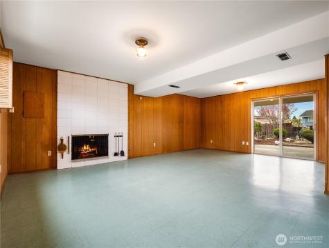 16526 116th Place SE Renton WA 98058