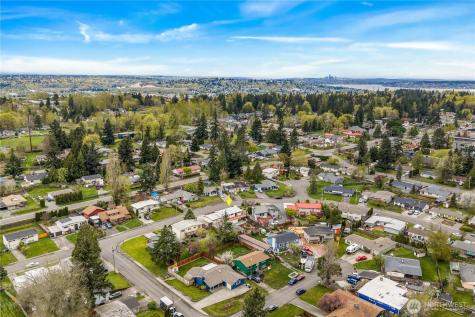 16526 116th Place SE Renton WA 98058