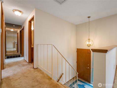 16526 116th Place SE Renton WA 98058