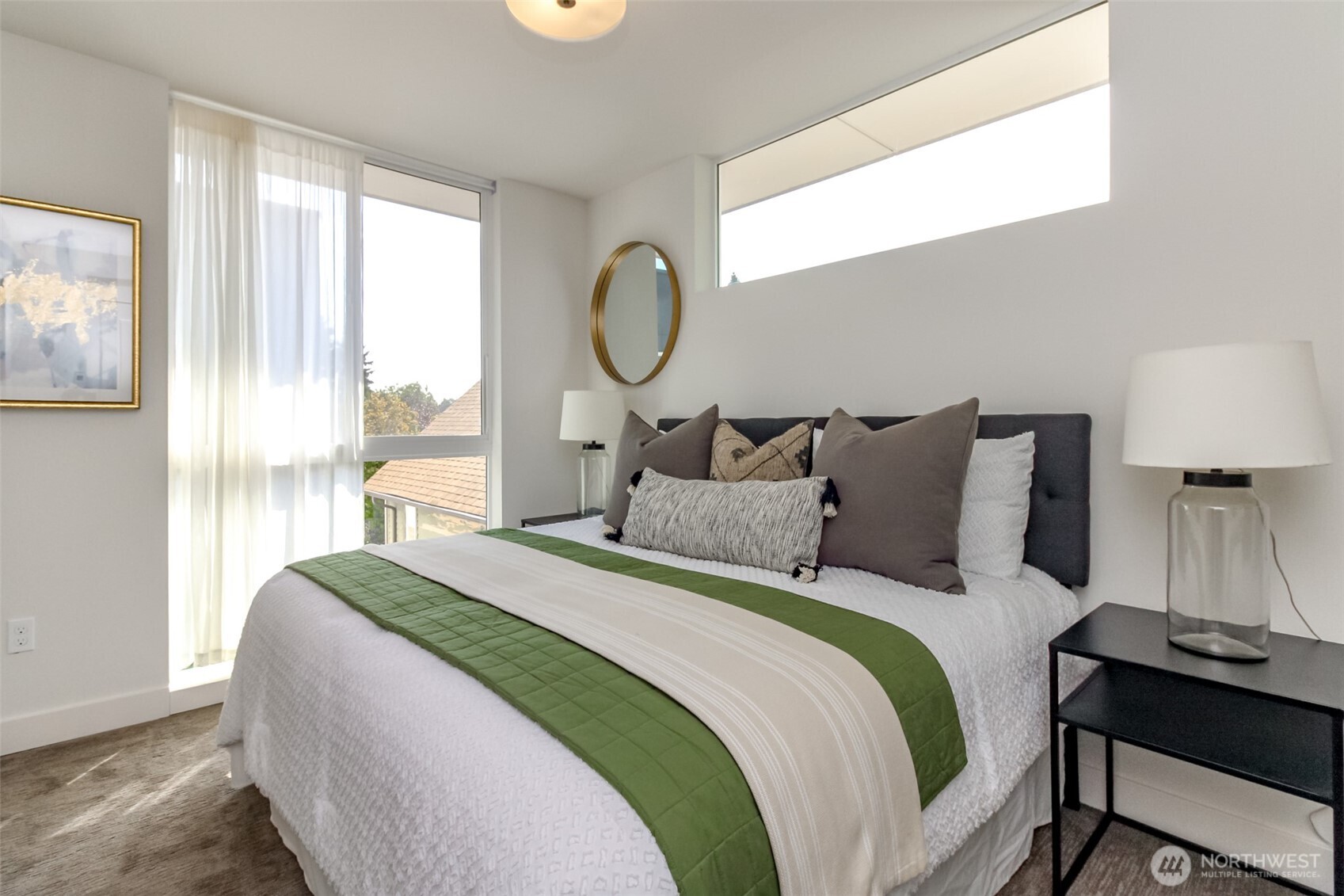 8811 Interlake Avenue N Seattle WA 98103