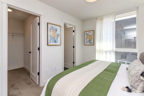 8811 Interlake Avenue N Seattle WA 98103