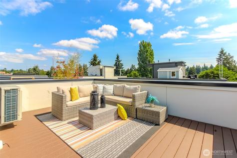 8811 Interlake Avenue N Seattle WA 98103