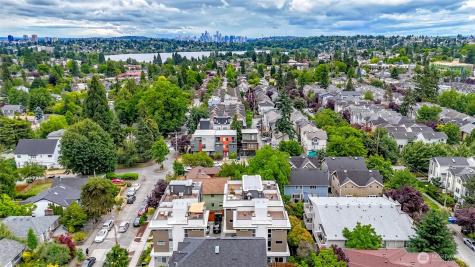 8811 Interlake Avenue N Seattle WA 98103