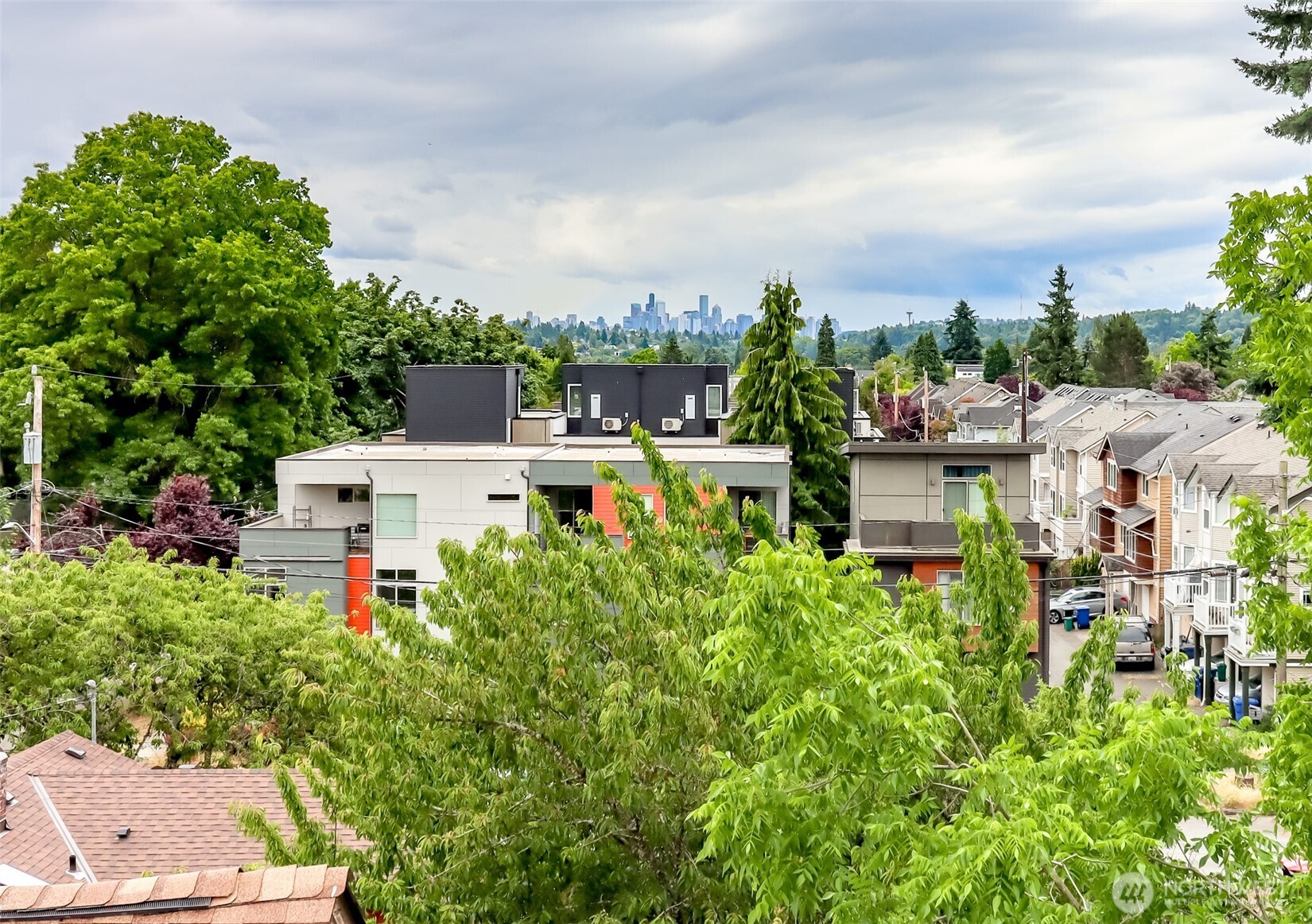 8811 Interlake Avenue N Seattle WA 98103