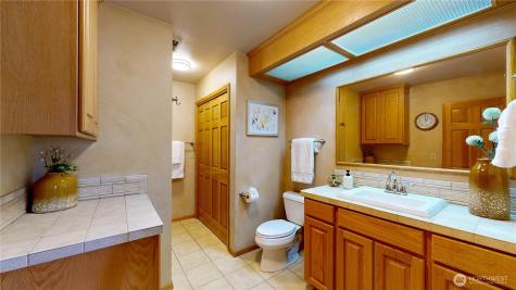 29417 1st Avenue S Federal Way WA 98003