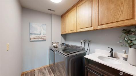 29417 1st Avenue S Federal Way WA 98003