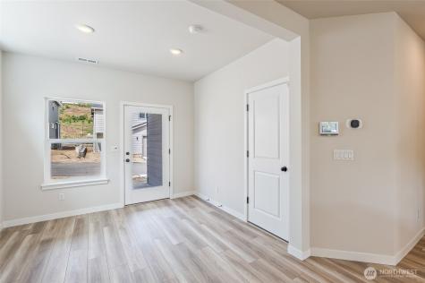2124 Plumridge Court Wenatchee WA 98801