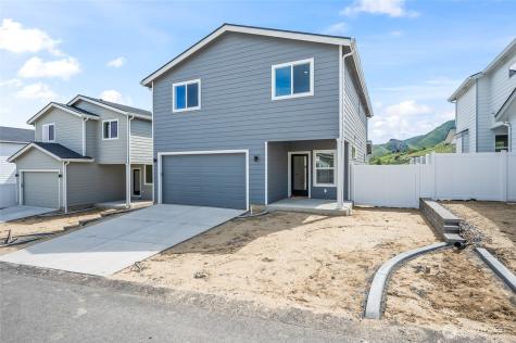 2124 Plumridge Court Wenatchee WA 98801