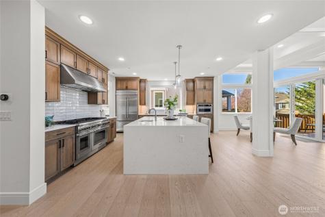 11262 SE 61st Place Bellevue WA 98006