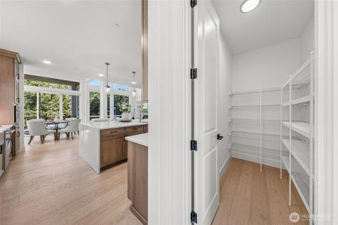 11262 SE 61st Place Bellevue WA 98006