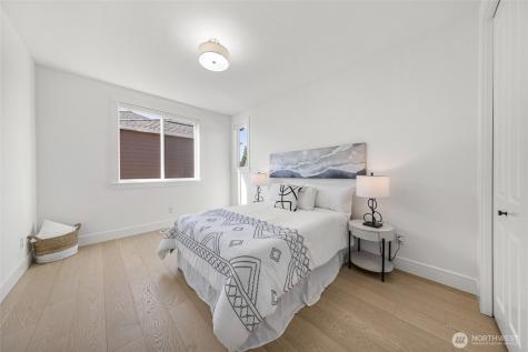 11262 SE 61st Place Bellevue WA 98006