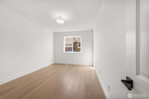 11262 SE 61st Place Bellevue WA 98006