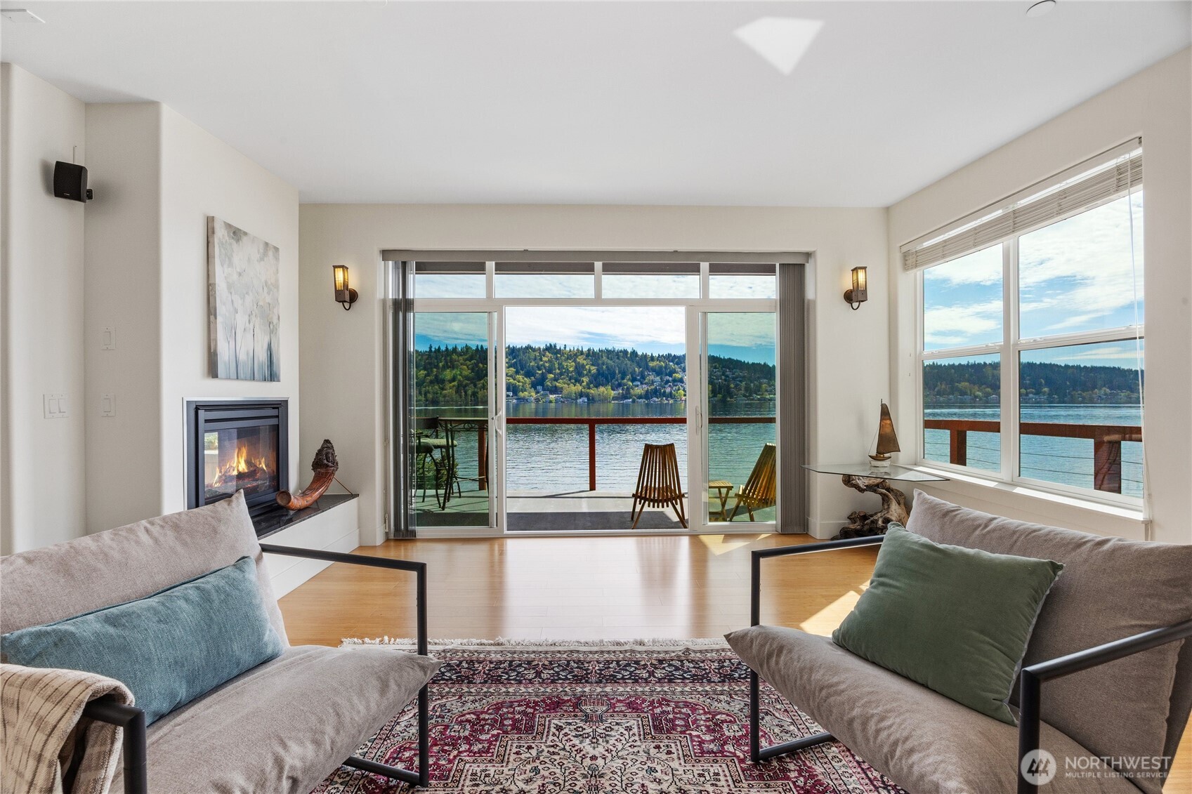 2006 W Lake Sammamish Parkway NE Redmond WA 98052