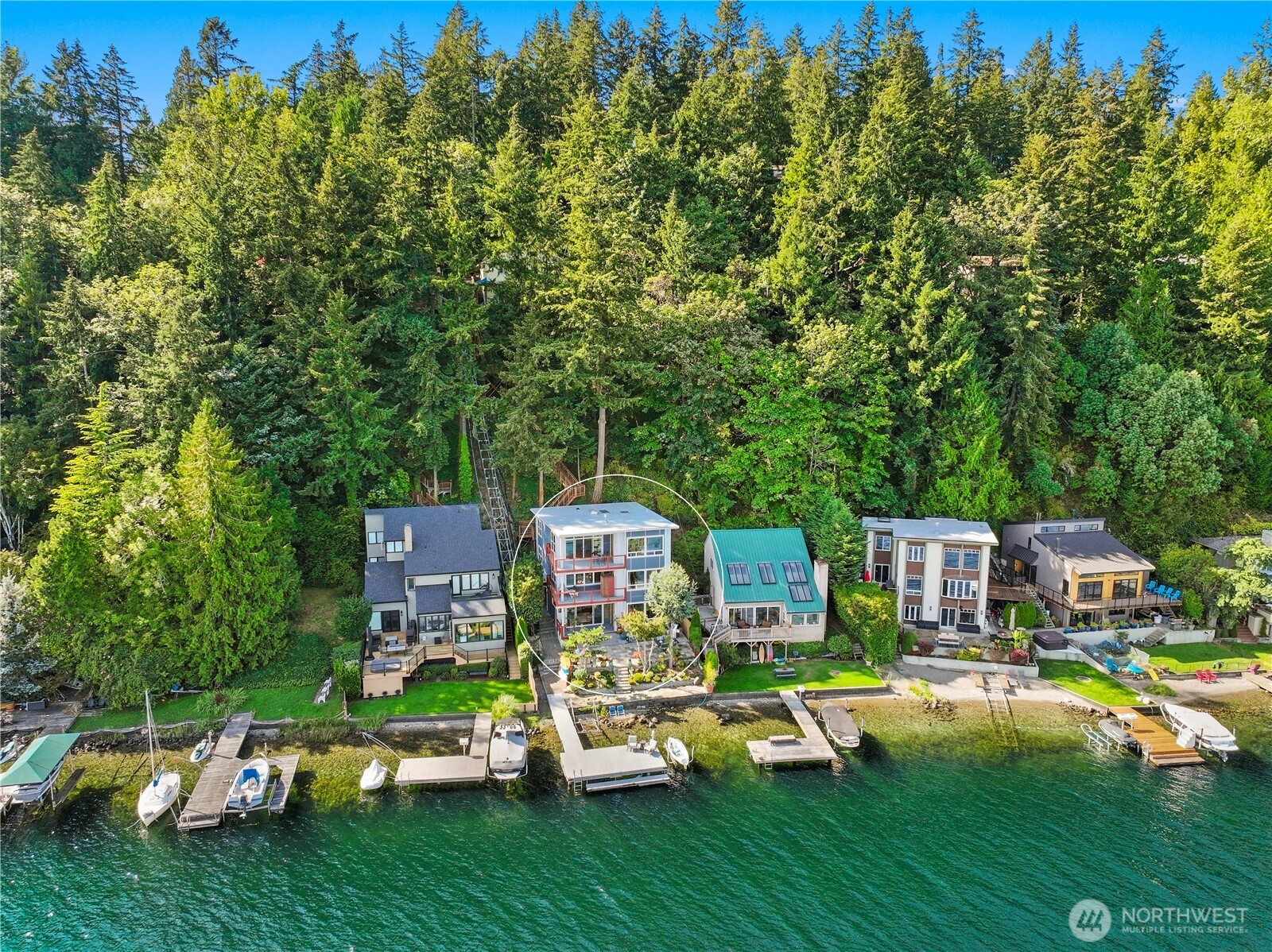 2006 W Lake Sammamish Parkway NE Redmond WA 98052