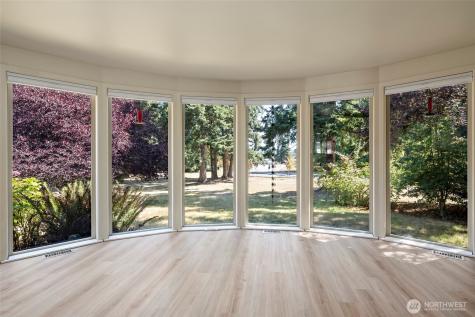 984 SW 6th Avenue Oak Harbor WA 98277