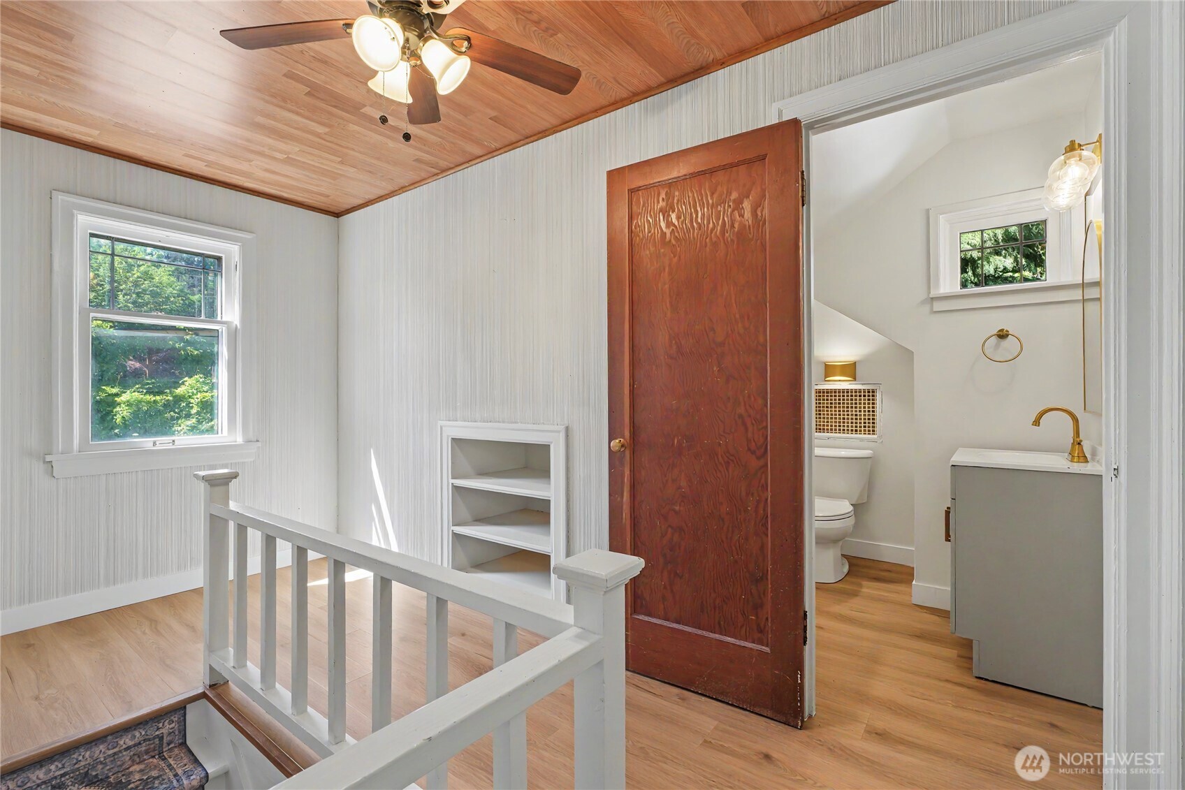 10106 16th Avenue S Seattle WA 98168