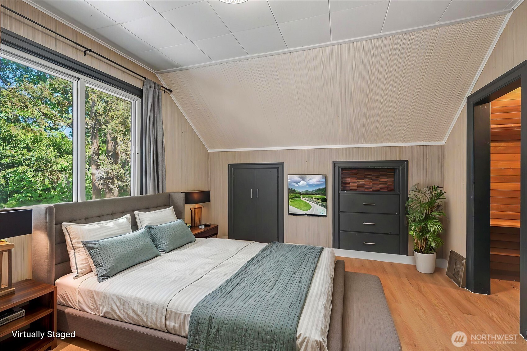 10106 16th Avenue S Seattle WA 98168
