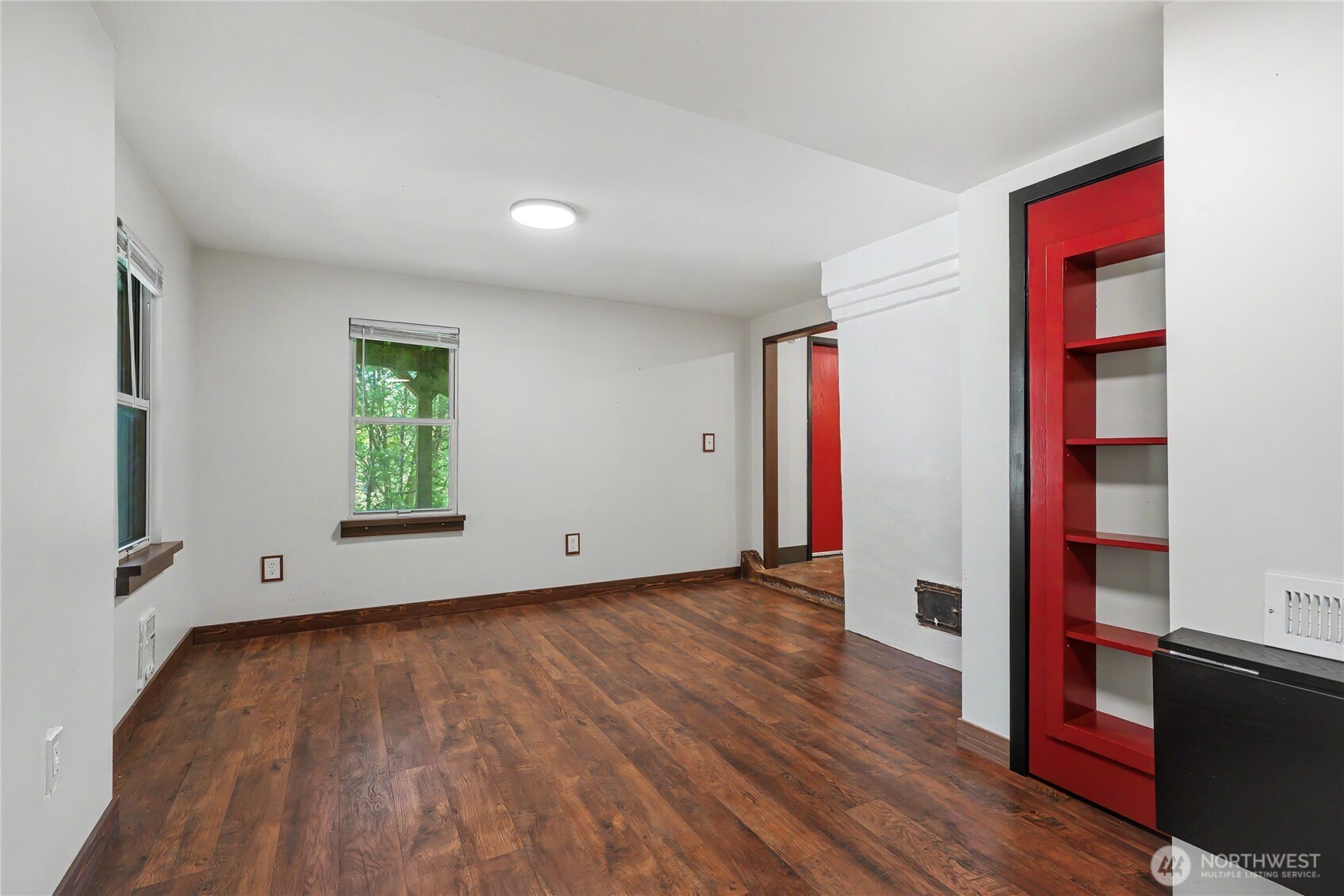 10106 16th Avenue S Seattle WA 98168