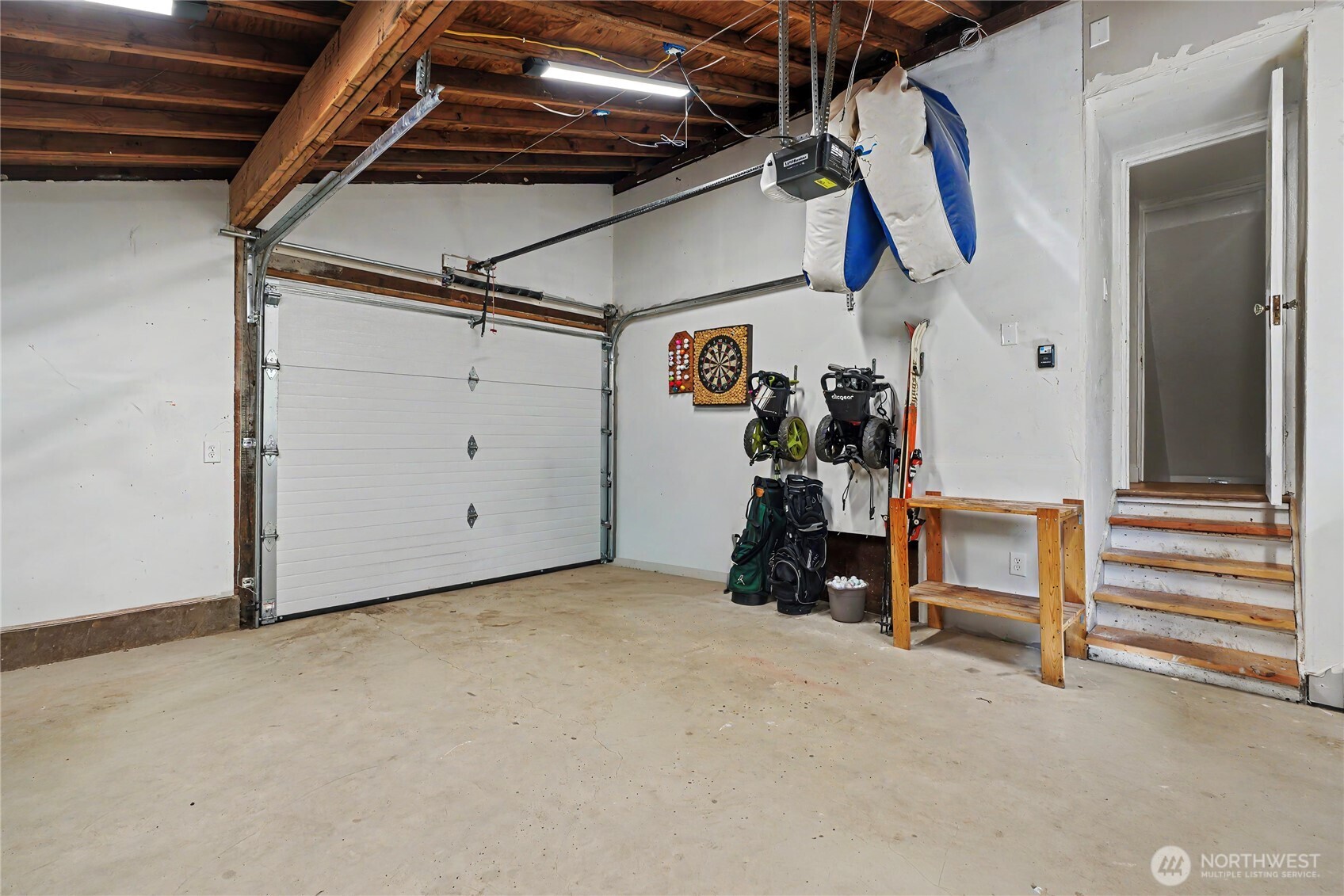 10106 16th Avenue S Seattle WA 98168