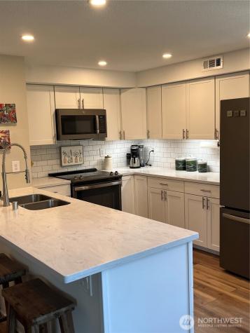 102 N Narwhal Loop NW Ocean Shores WA 98569