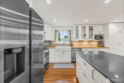 18818 79th Avenue Court E Puyallup WA 98375
