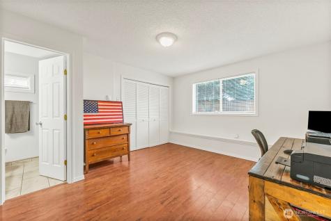 18818 79th Avenue Court E Puyallup WA 98375