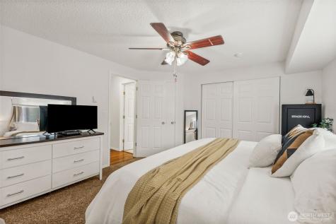 18818 79th Avenue Court E Puyallup WA 98375
