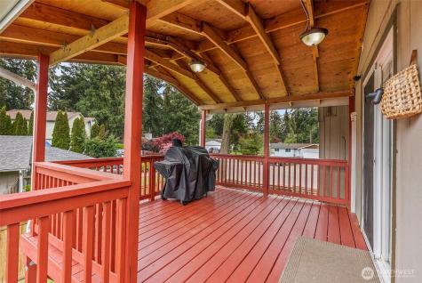 18818 79th Avenue Court E Puyallup WA 98375