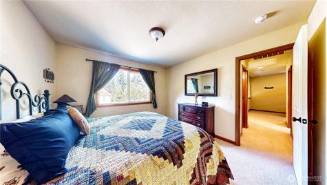 80 Evergreen Way Easton WA 98925