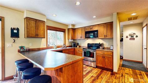 80 Evergreen Way Easton WA 98925