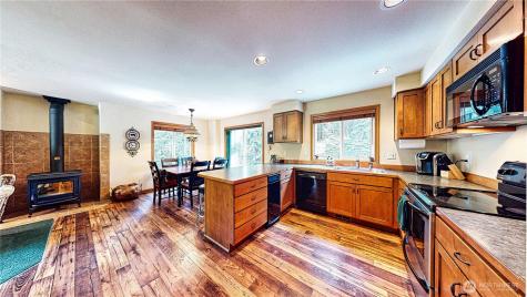 80 Evergreen Way Easton WA 98925