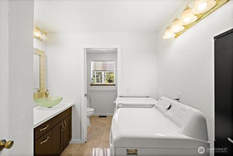 2802 NE 23rd Place Renton WA 98056