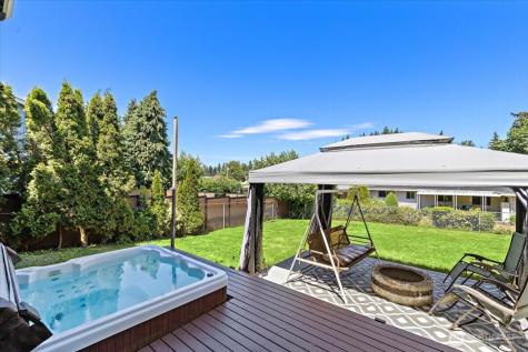 2802 NE 23rd Place Renton WA 98056