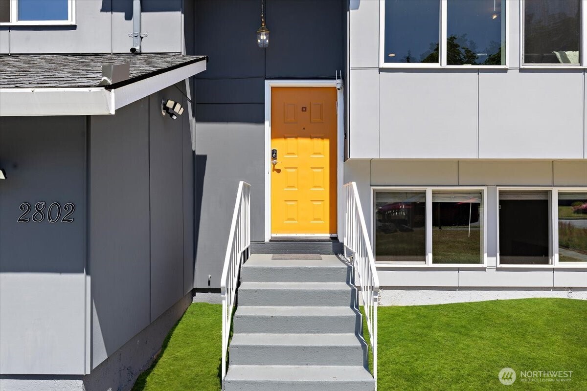 2802 NE 23rd Place Renton WA 98056
